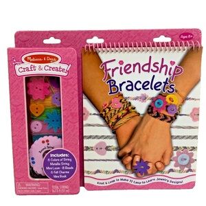 MELISSA & DOUG - CRAFT AND CREATE FRIENDSHIP BRACELET SET W/ MINI LOOM (new)